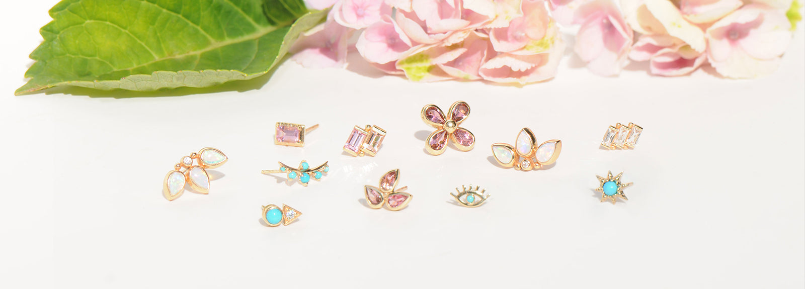 Bouquet Fleur de Lis Studs Turquoise