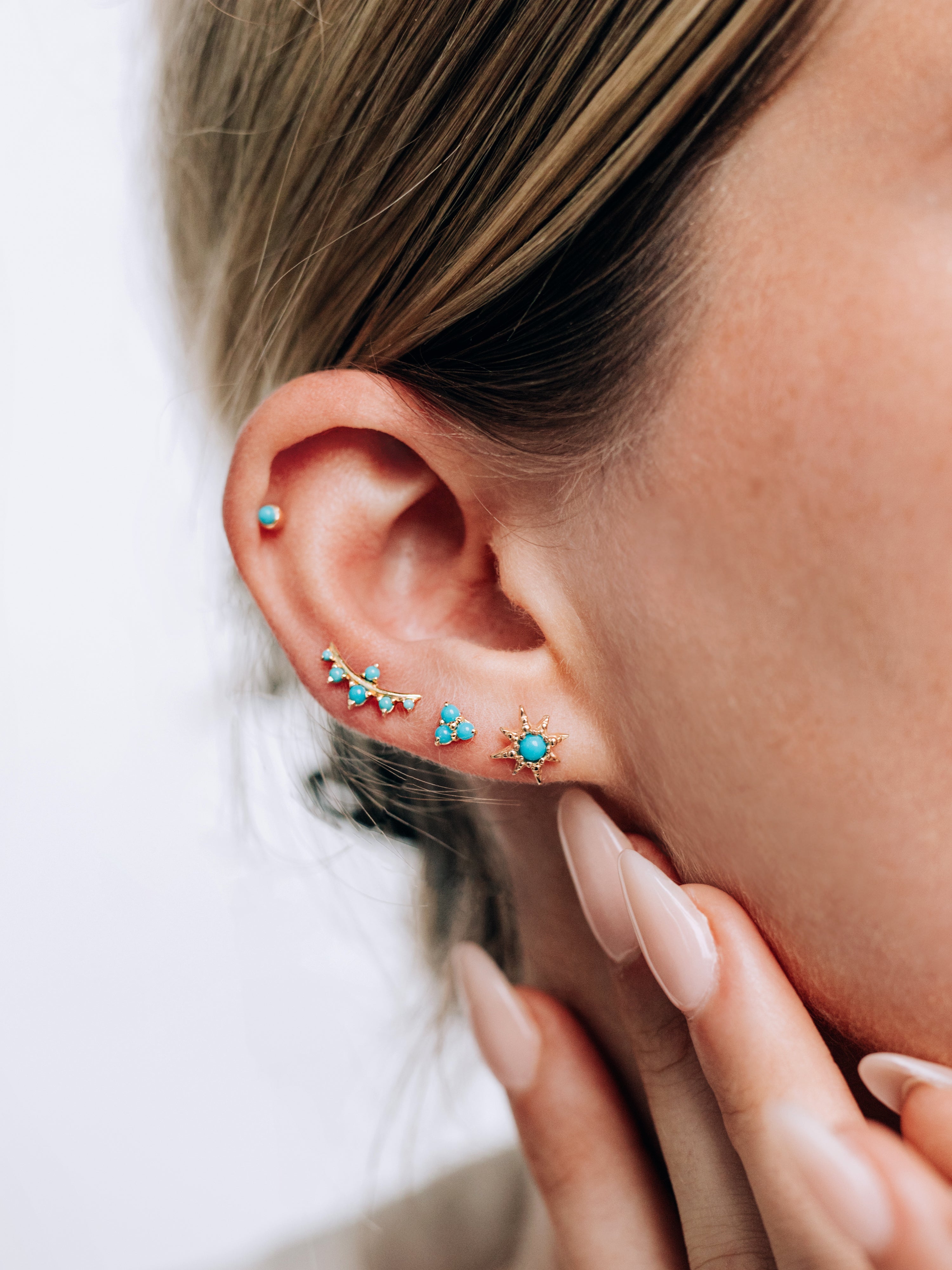 Cléo Smile Crawler Earrings