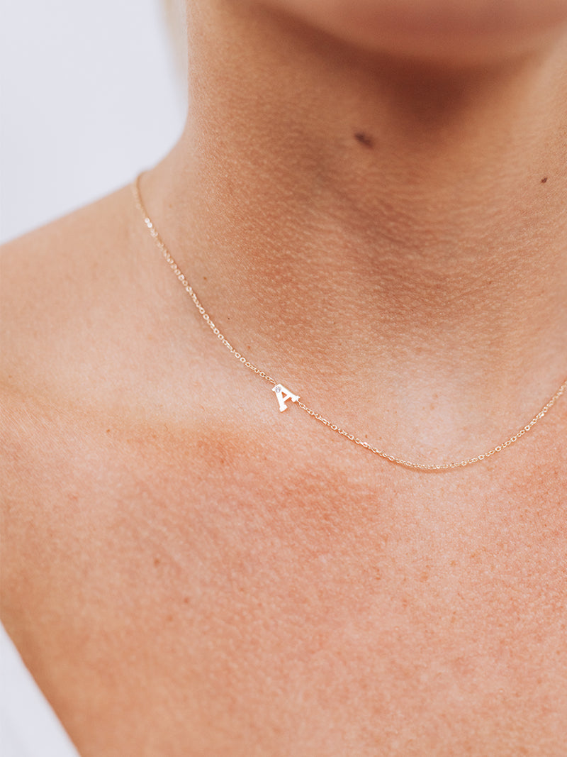 Gold chain with single diamond deals