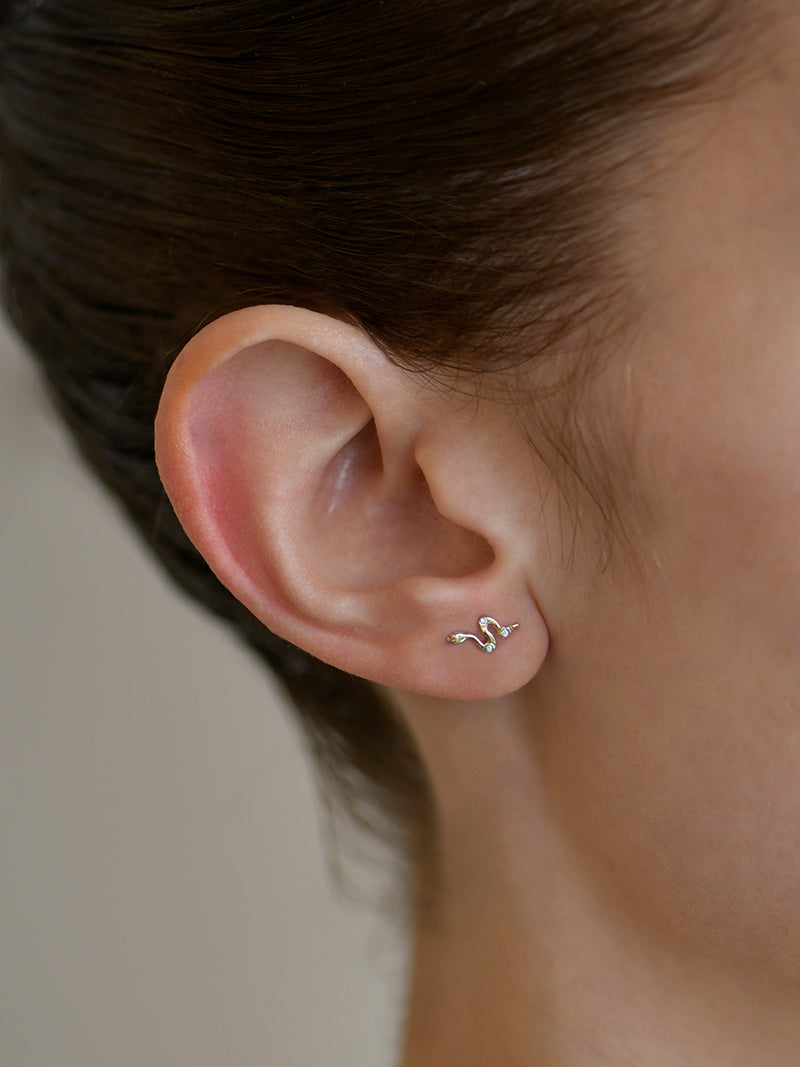 ANZIE 14k Gold Diamond Mel Soldera Snake Stud Earring