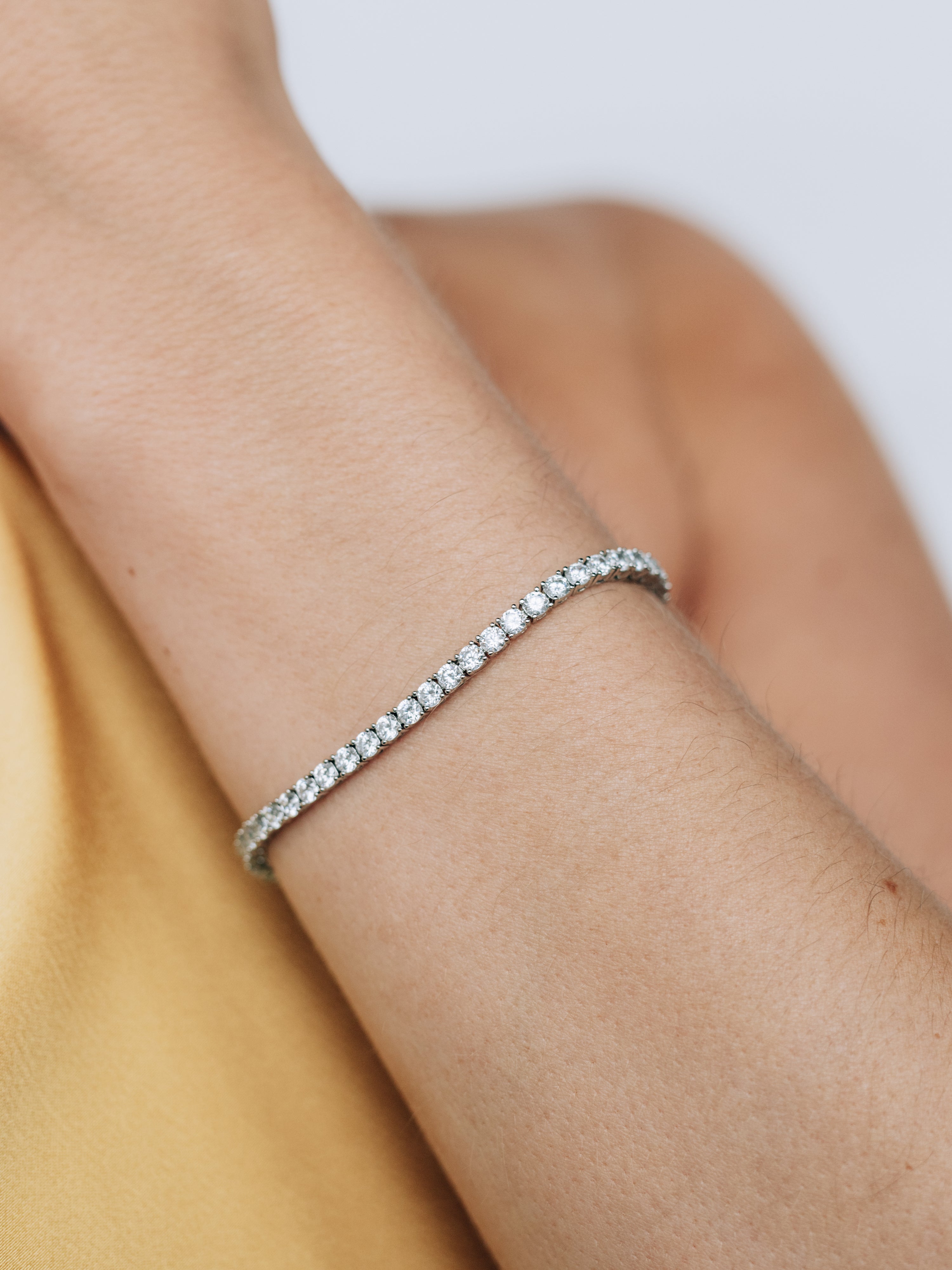 Classique Prong Tennis Bracelet